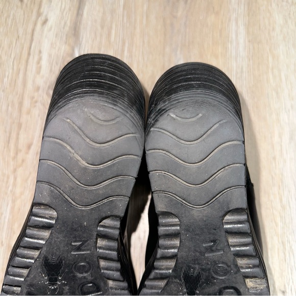 Fly London Yoss Black Casual Pull-On Chelsea Boots Mousse Leather Size UK 4 EU37 - Picture 12 of 13